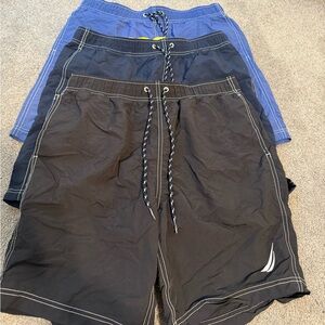 Pack of 3 men’s size medium Nautica swim shorts